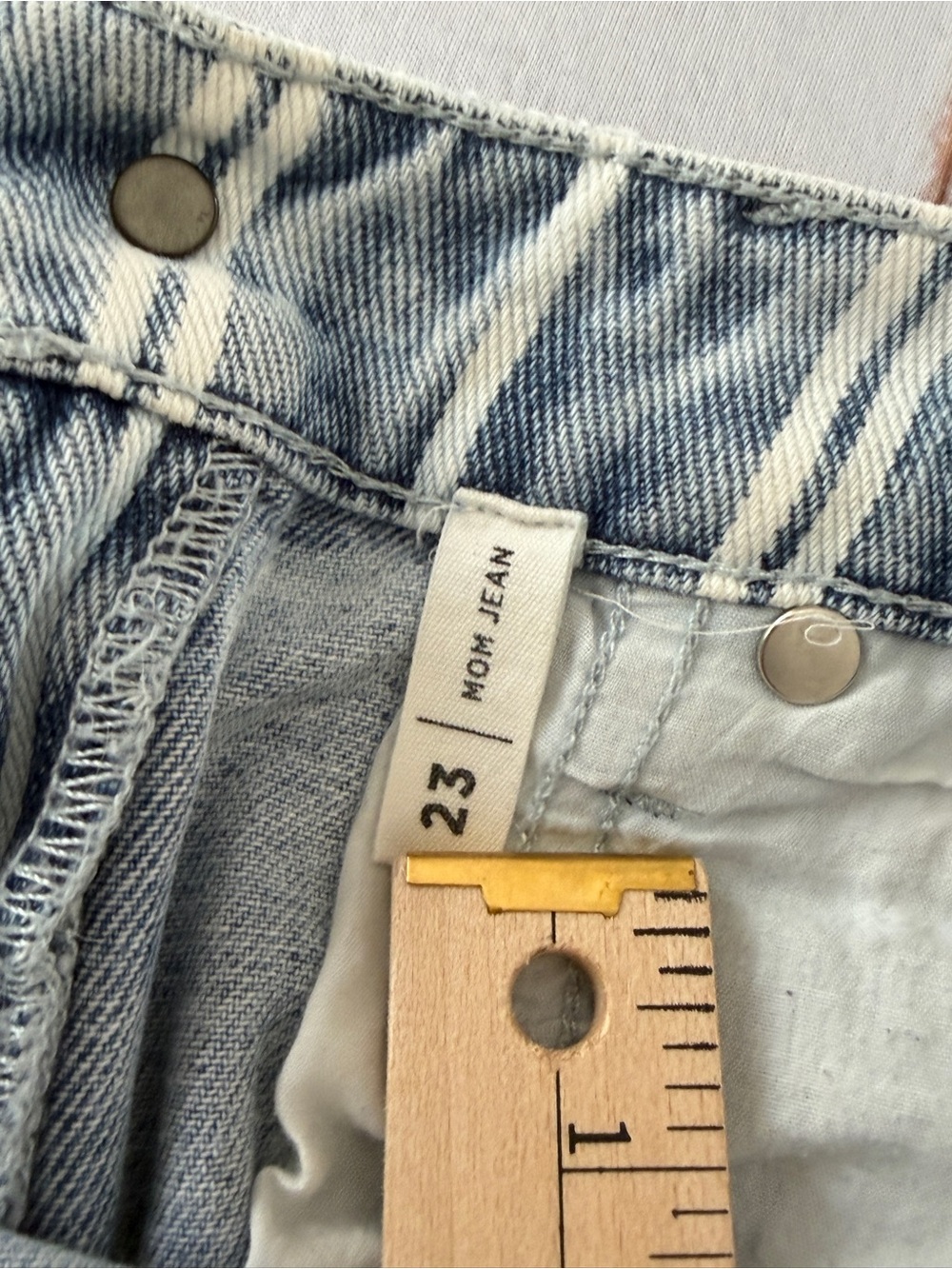 PacSun Mom Jeans Size 23 Blue White Striped High Rise Straight Leg Denim - Picture 7 of 11
